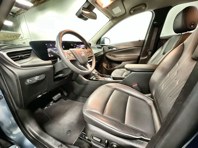Certified 2024 Buick Encore GX Avenir w/ Avenir Convenience Package image 10