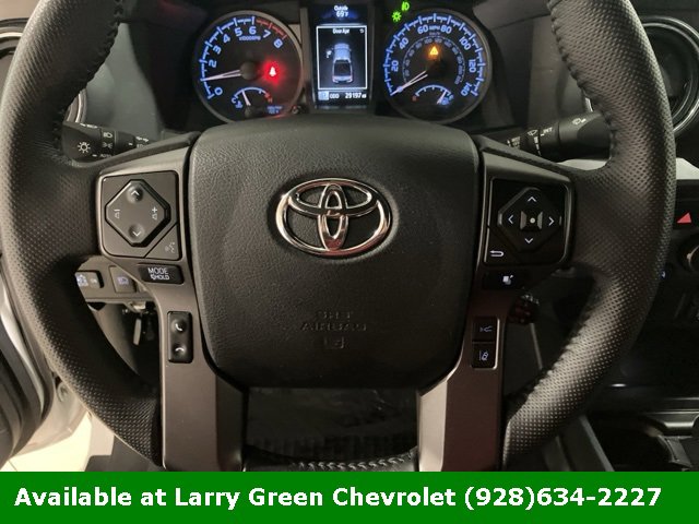 Used 2023 Toyota Tacoma TRD Sport image 13
