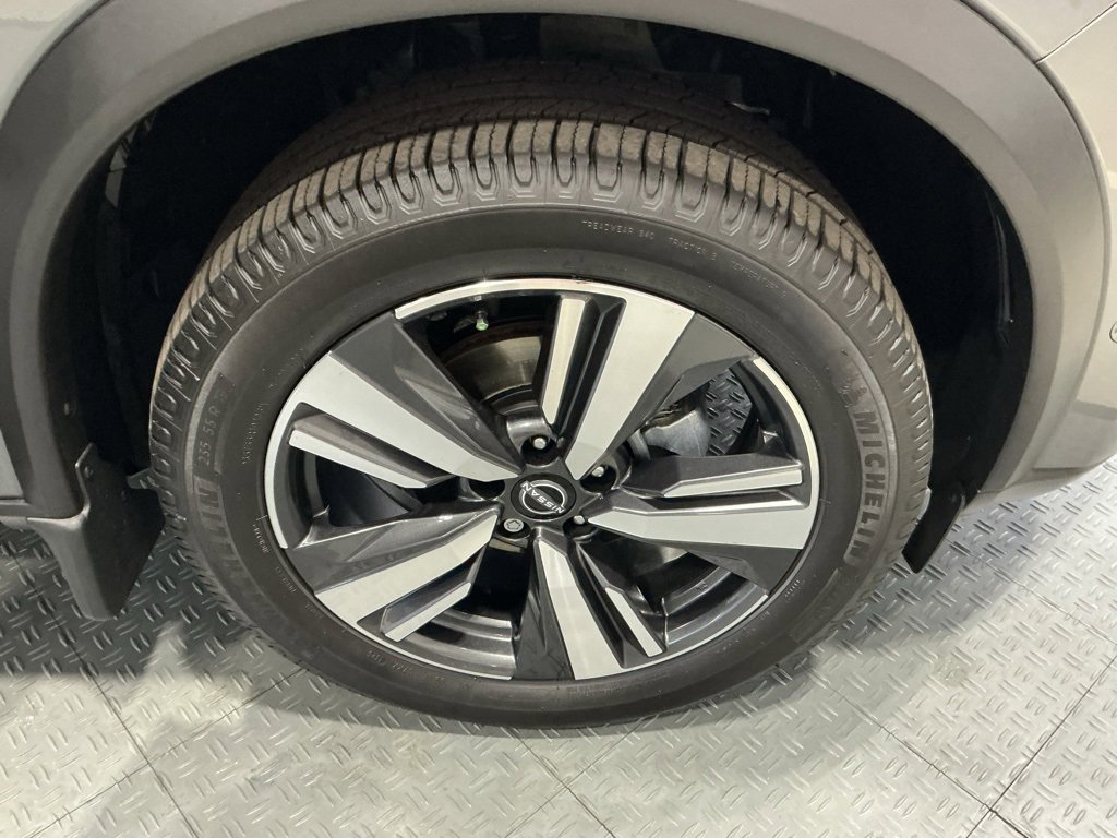 Used 2023 Nissan Rogue Platinum w/ Platinum Premium Package image 47