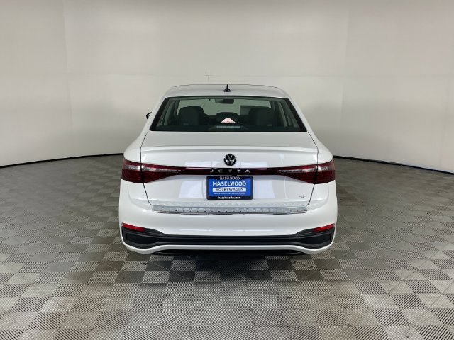 New 2027 Volkswagen Jetta SE FWD image 20