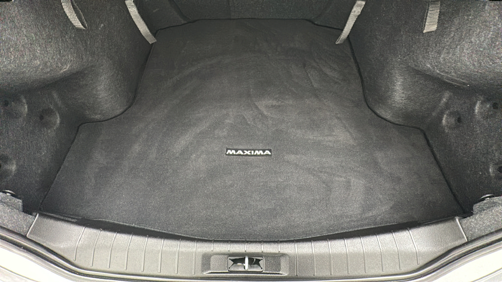 Used 2020 Nissan Maxima 3.5 SV w/ Floor Mat Group FWD image 21