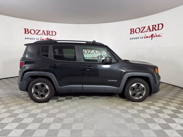 Used 2016 Jeep Renegade Sport w/ Power & Air Group FWD image 14