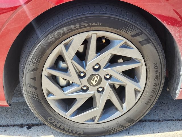 Used 2024 Hyundai Elantra SEL FWD image 10