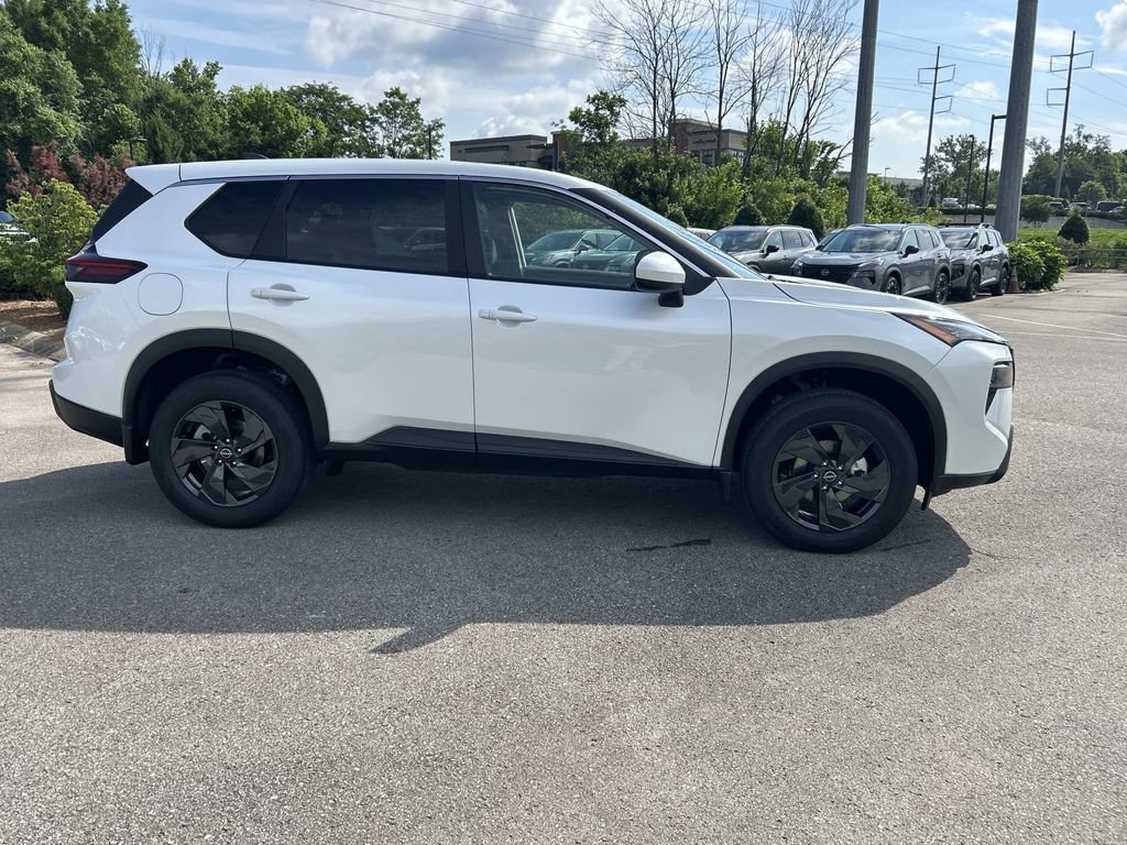 New 2026 Nissan Rogue SV AWD/4WD image 8