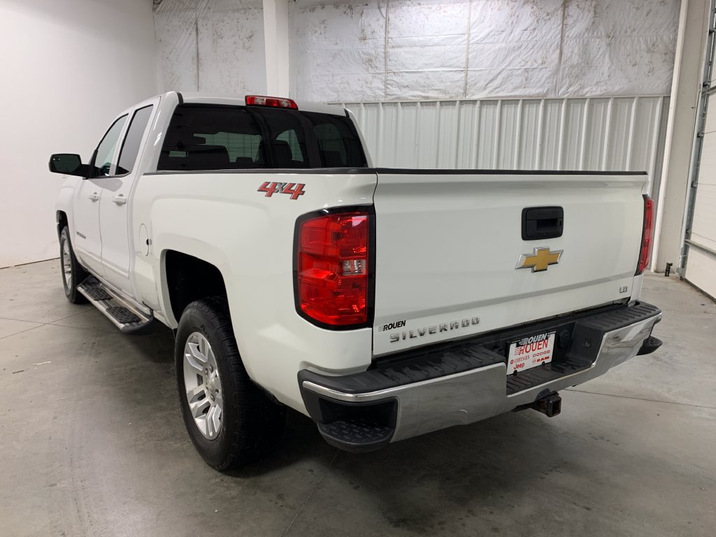 Used 2019 Chevrolet Silverado 1500 LT w/ All Star Edition AWD/4WD image 5