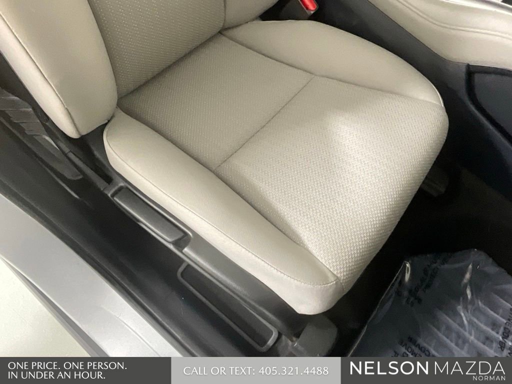 Used 2017 Honda HR-V EX image 28