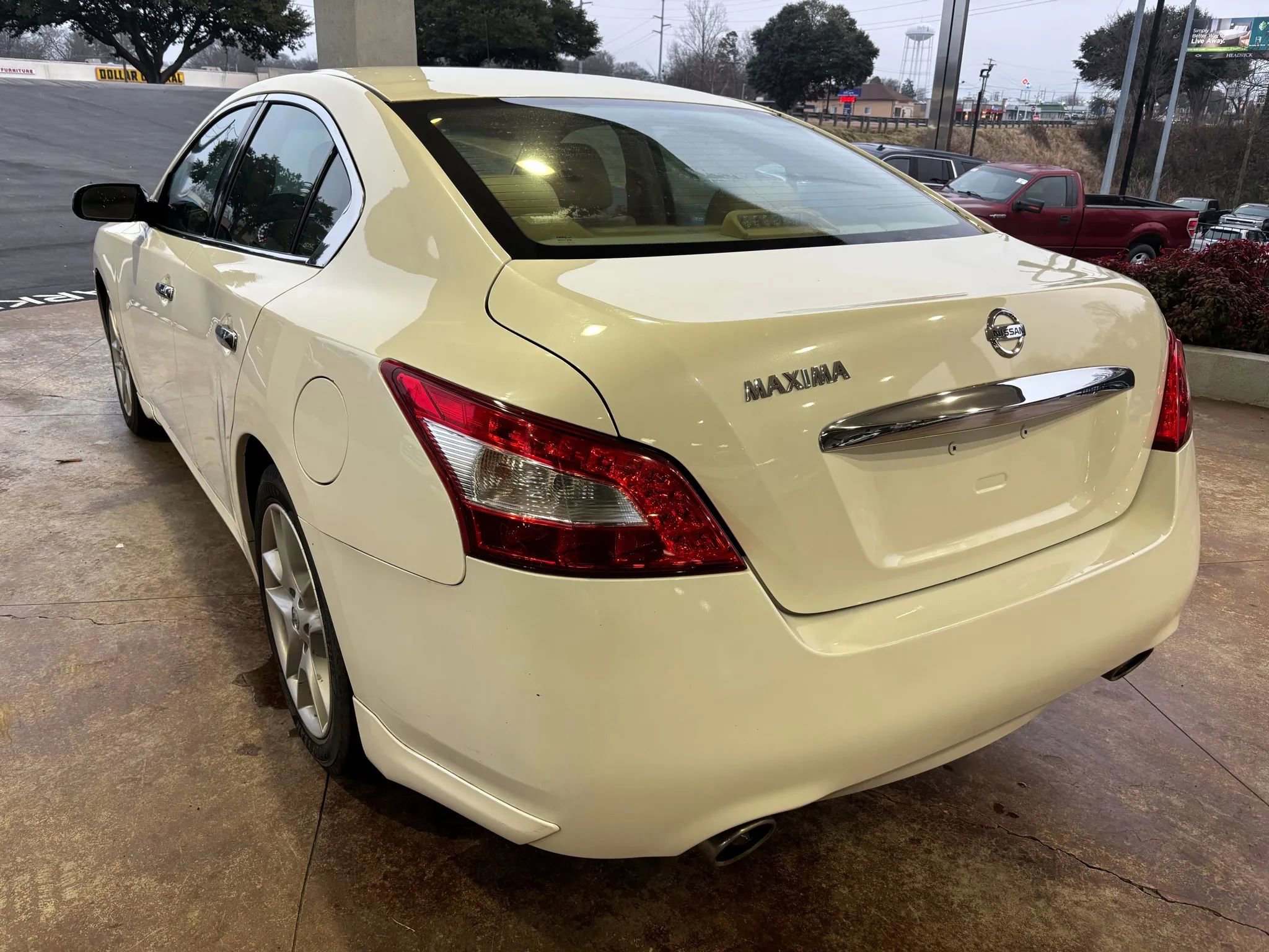 Used 2011 Nissan Maxima 3.5 S image 4