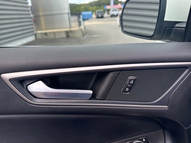 Used 2023 Ford Edge SEL w/ Convenience Package image 12