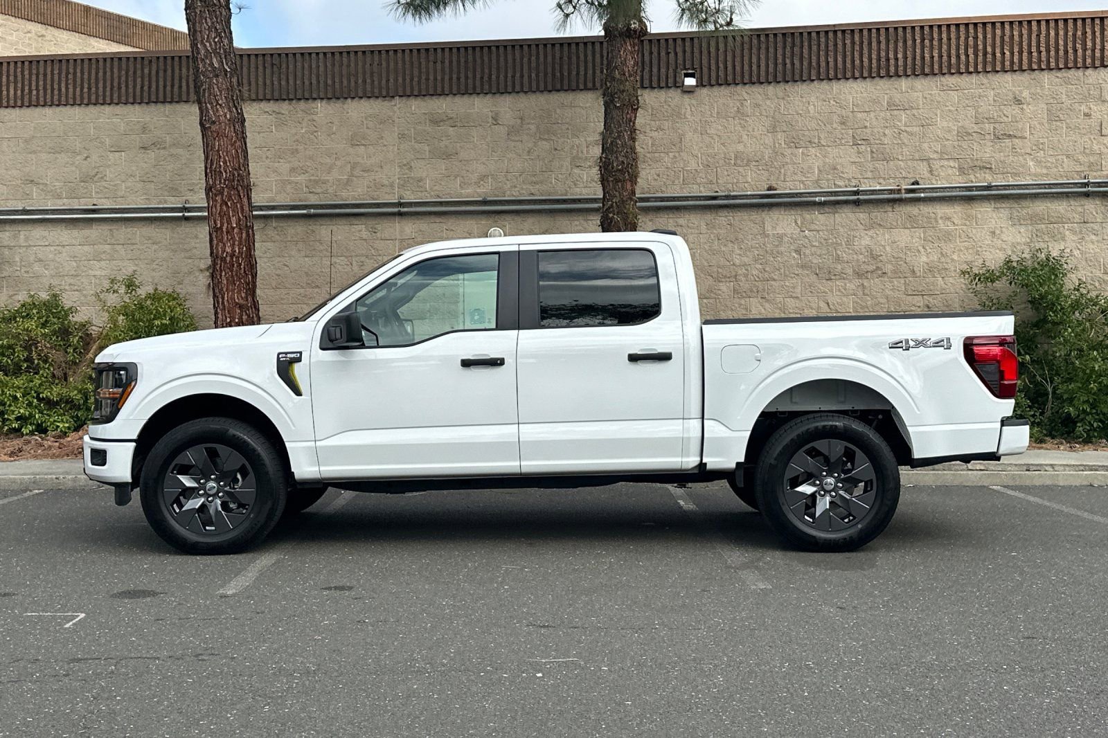 Used 2025 Ford F150 STX w/ Equipment Group 200A AWD/4WD image 6