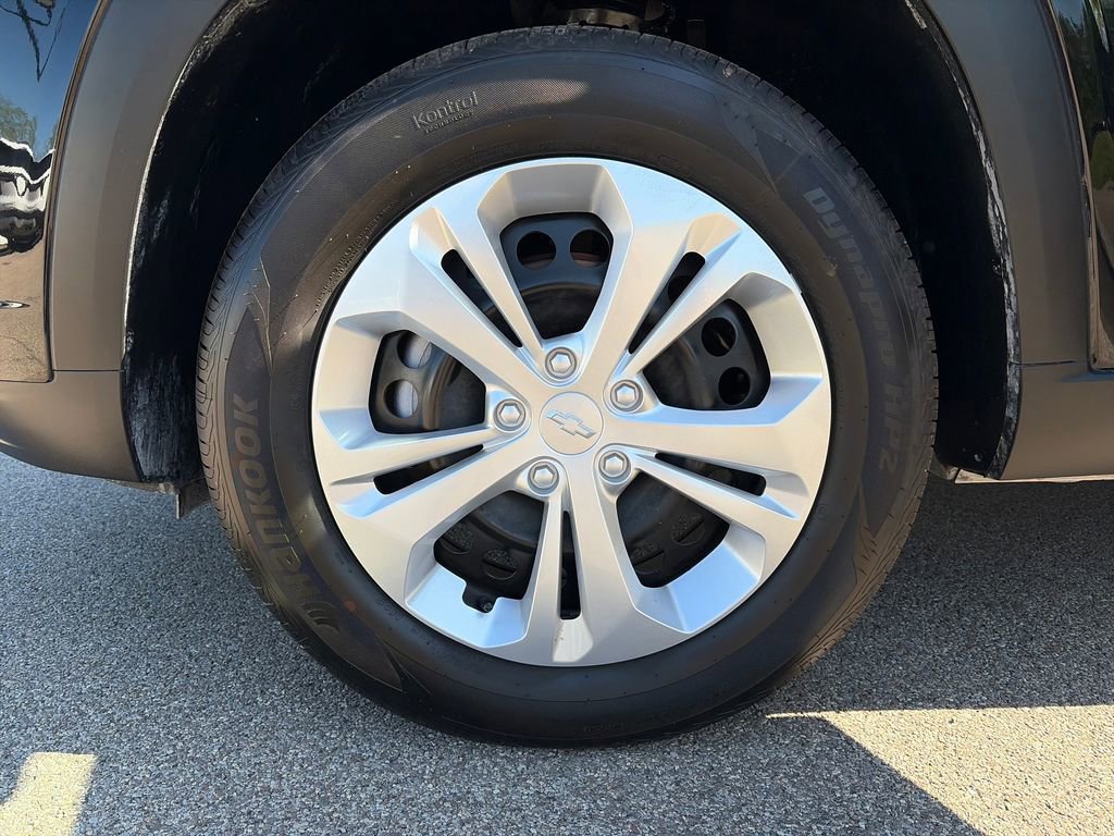 Used 2026 Chevrolet Trax LS FWD image 11