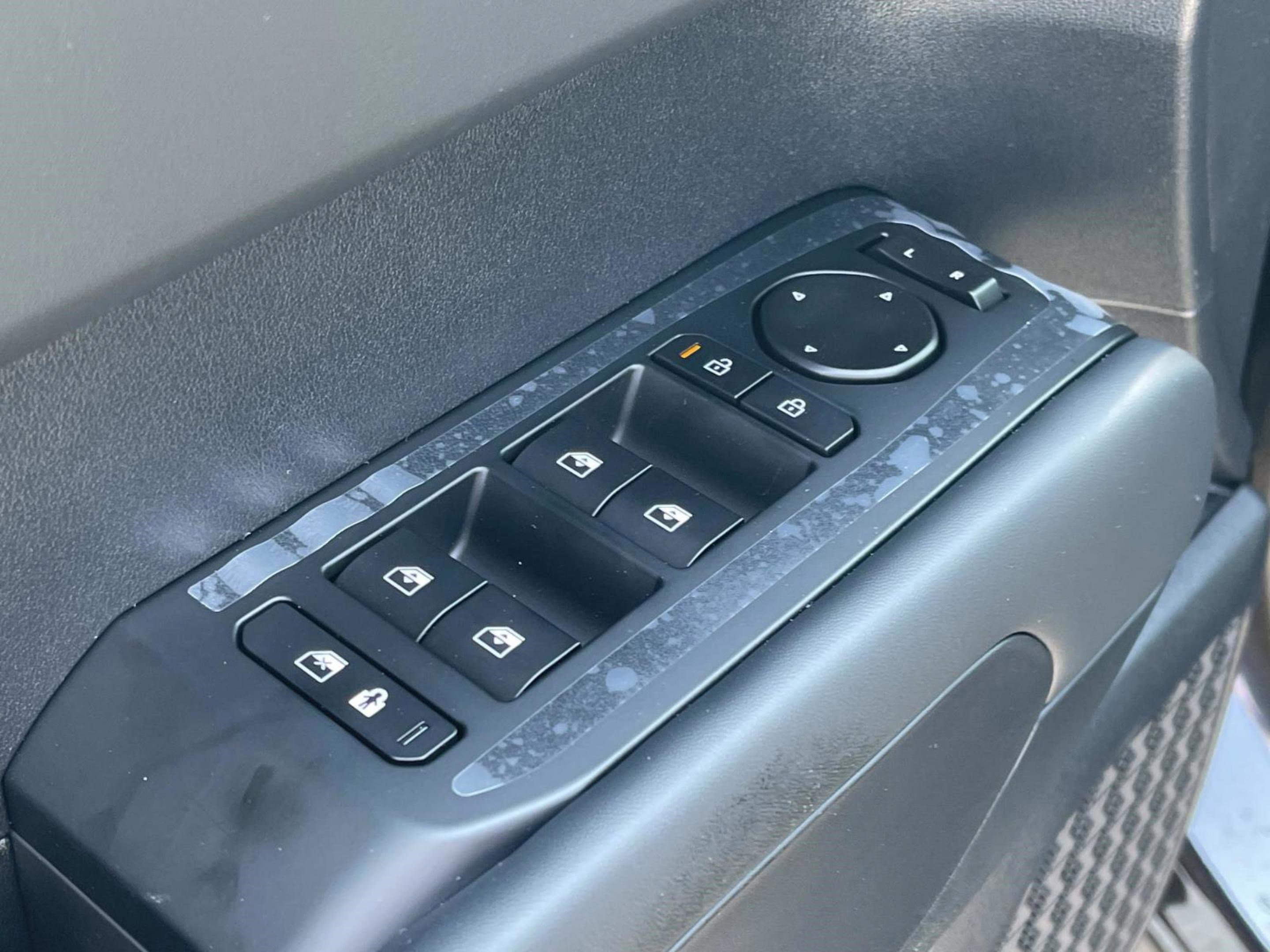 New 2027 Kia Telluride S image 24