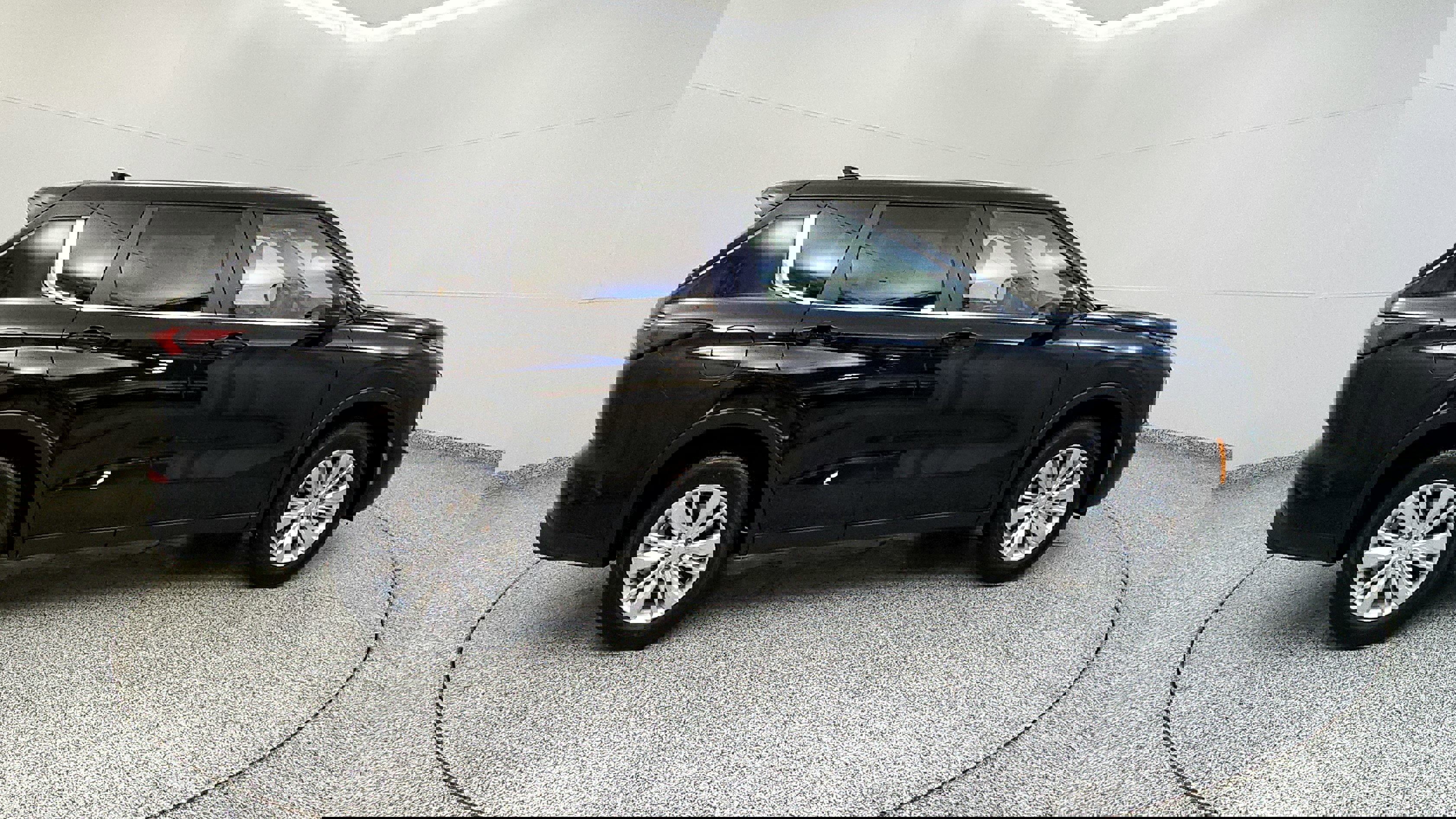 Used 2025 Mitsubishi Outlander ES image 8