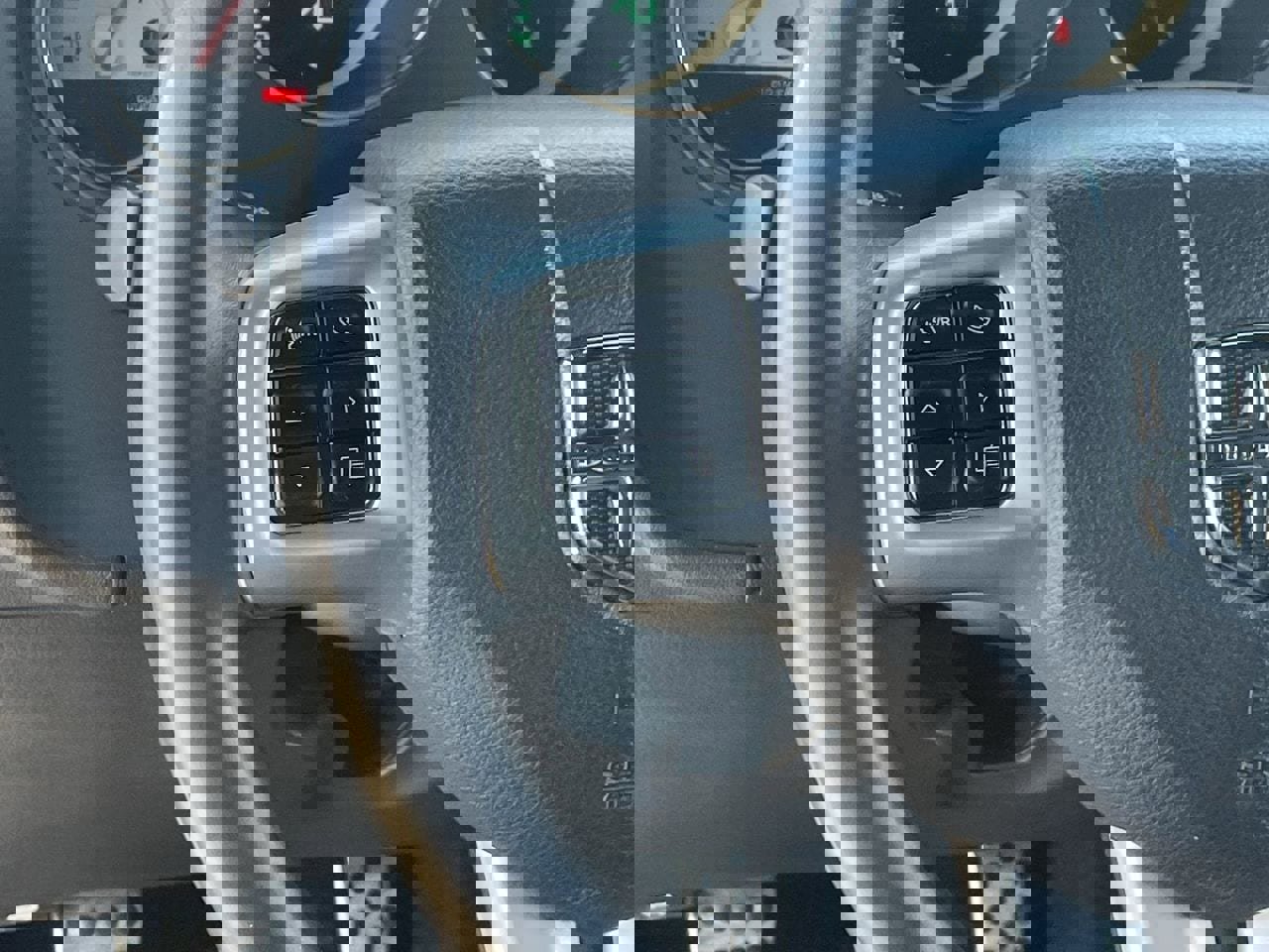 Used 2013 Dodge Challenger R/T Plus image 22