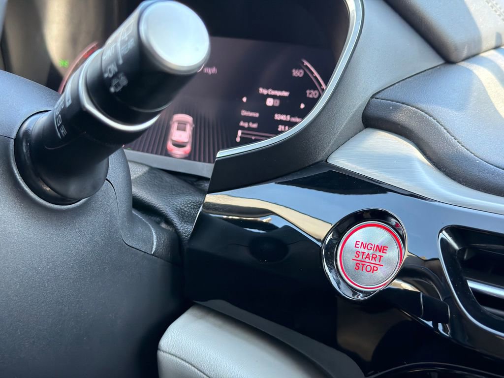 Used 2022 Acura MDX SH-AWD w/ Technology Package image 32