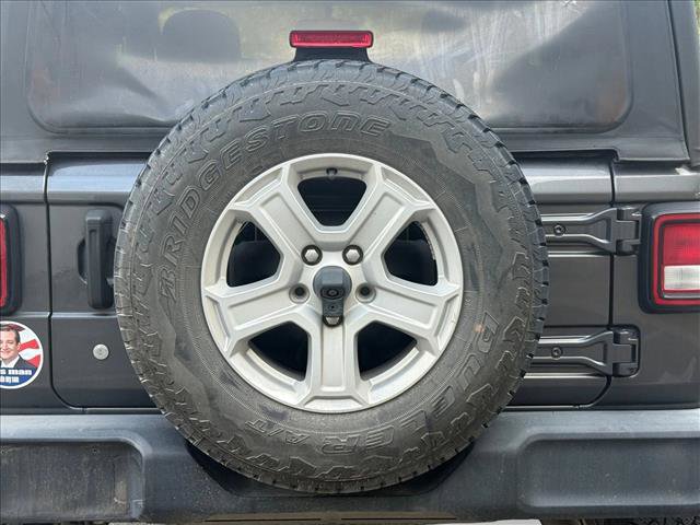 Used 2018 Jeep Wrangler Sport AWD/4WD image 15