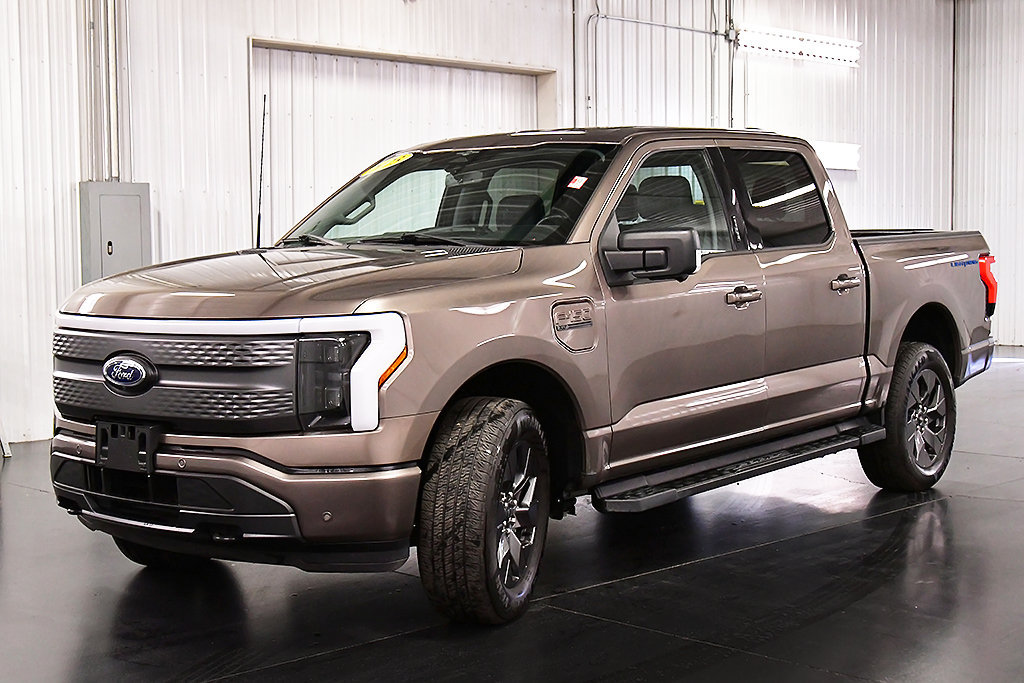 Used 2023 Ford F150 Lightning XLT w/ Equipment Group 312A High AWD/4WD image 3