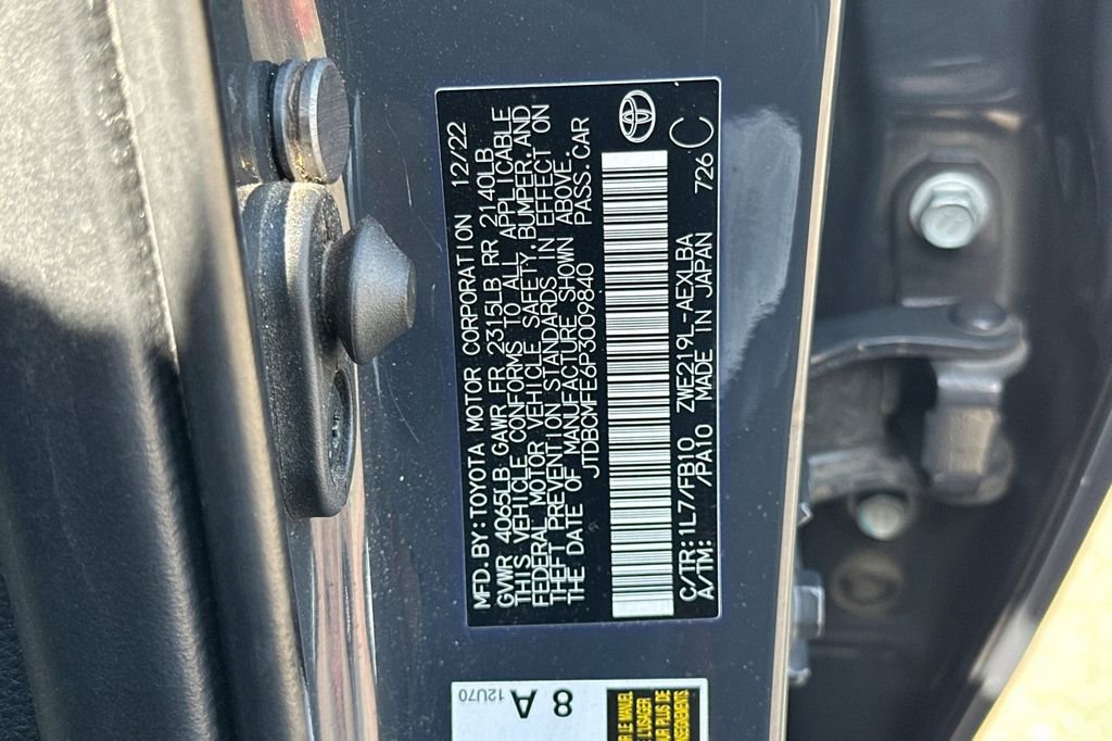 Used 2023 Toyota Corolla LE w/ Carpet Mat Package (TMS) image 29