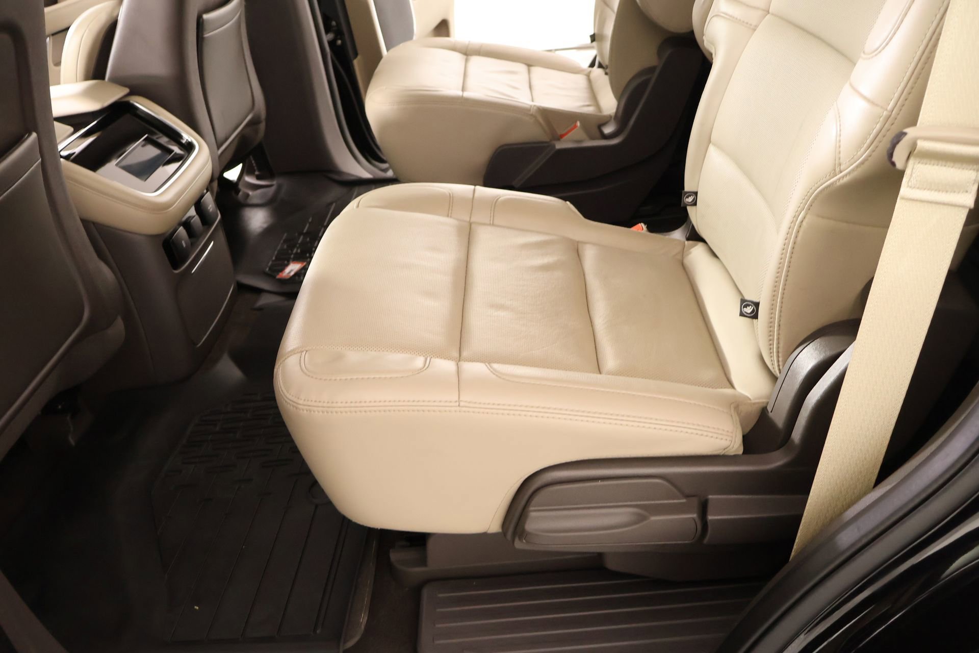 Used 2022 Lincoln Navigator Reserve image 12