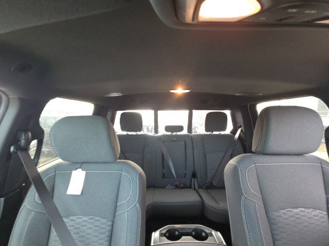 New 2027 RAM 3500 Big Horn AWD/4WD image 20