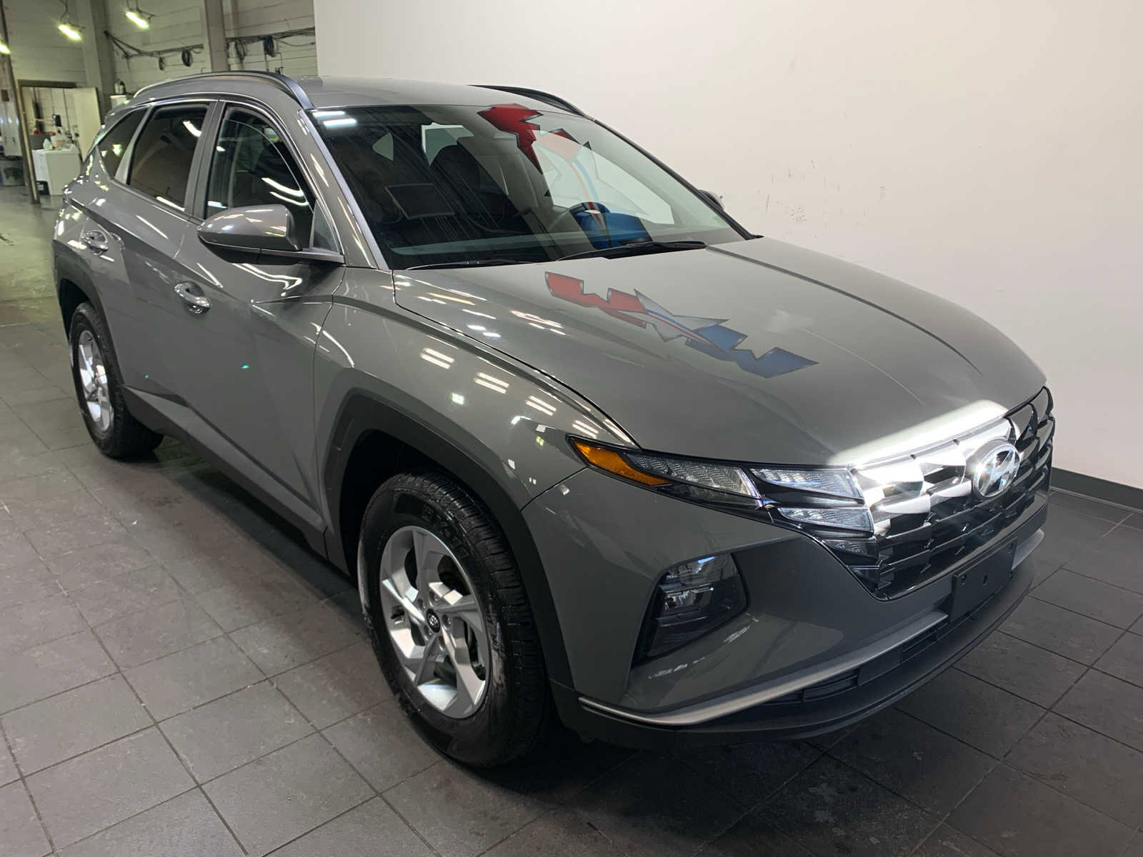 Used 2024 Hyundai Tucson SEL image 2