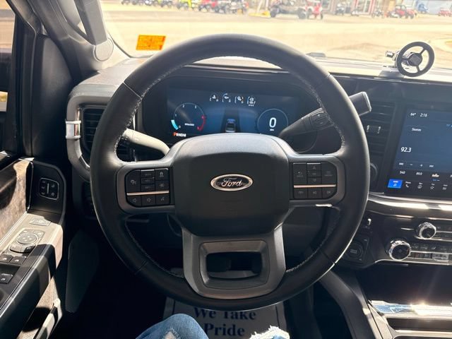 Used 2025 Ford F350 Lariat w/ Lariat Ultimate Package AWD/4WD image 24