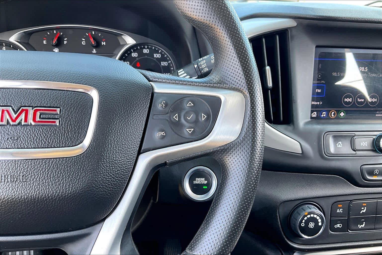 Used 2024 GMC Terrain SLE FWD image 51