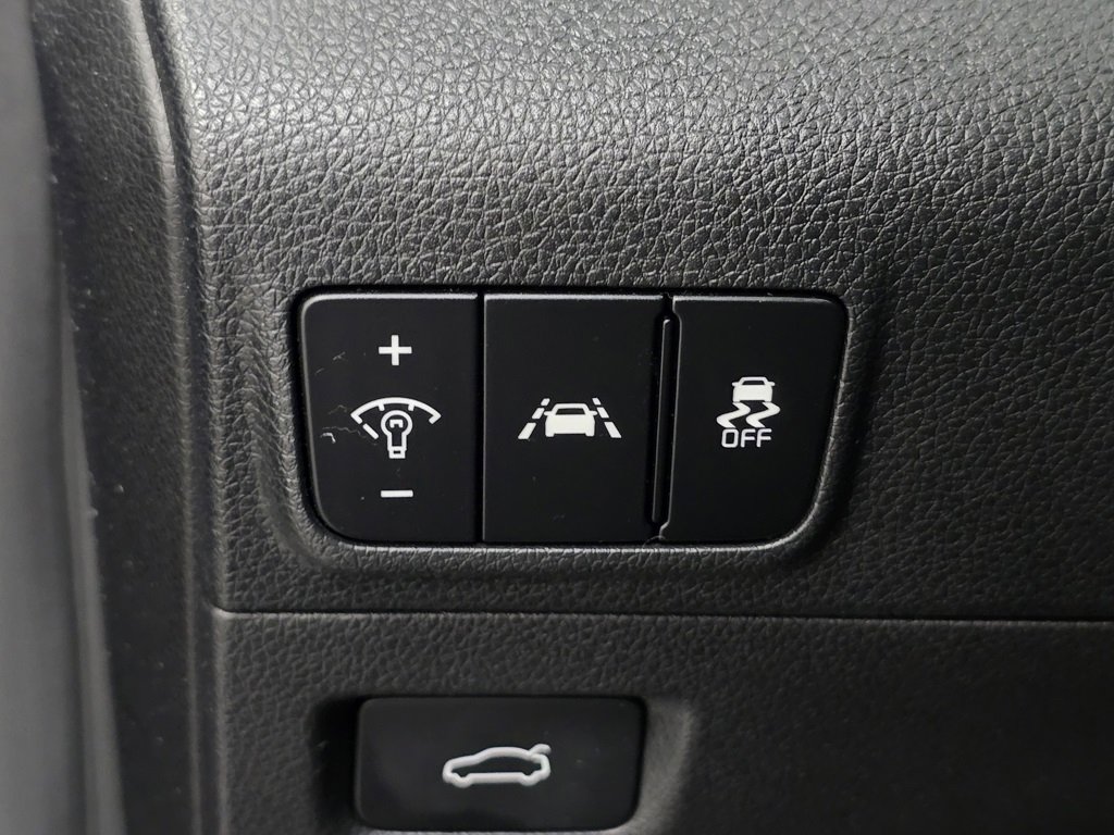 Used 2023 Kia K5 GT-Line image 27