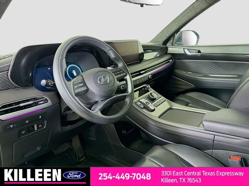 Used 2024 Hyundai Palisade Calligraphy image 10