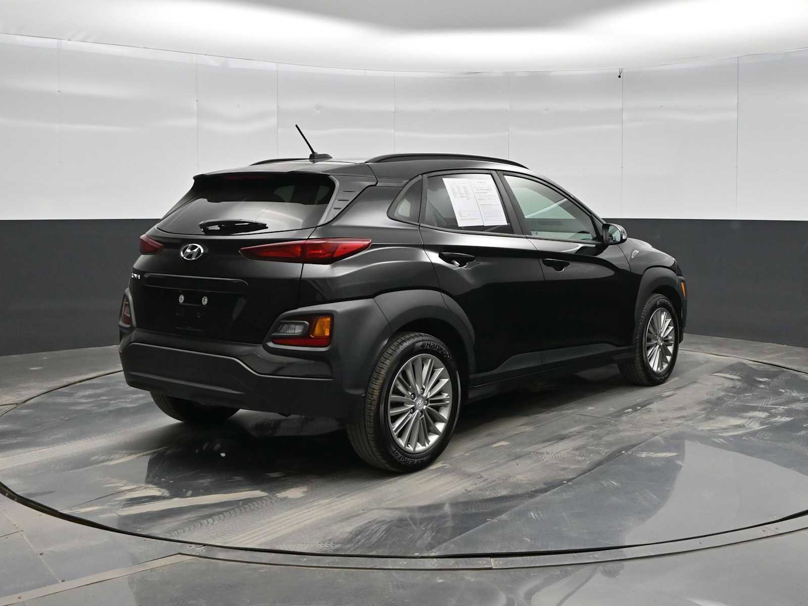 Used 2018 Hyundai Kona SEL image 7