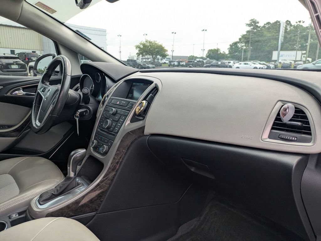 Used 2017 Buick Verano Sport Touring FWD image 33