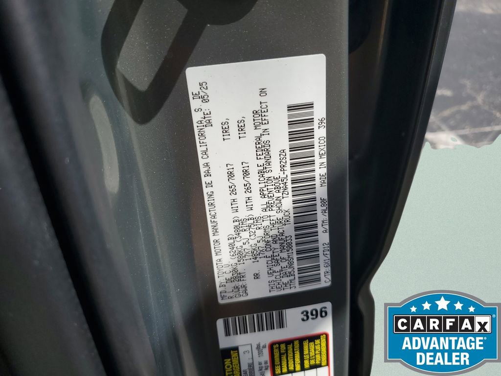 Used 2025 Toyota Tacoma TRD Off-Road image 30