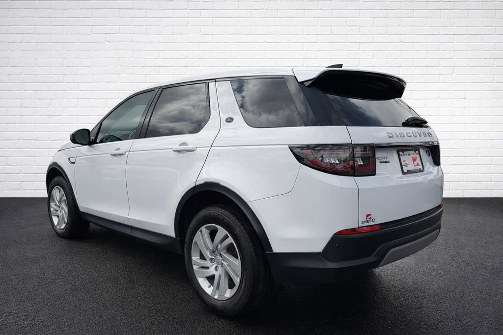 Used 2020 Land Rover Discovery Sport SE image 6
