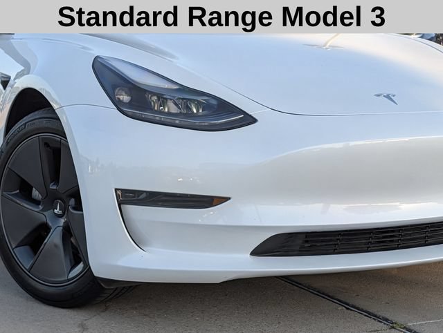 Used 2023 Tesla Model 3 Standard Range RWD image 3