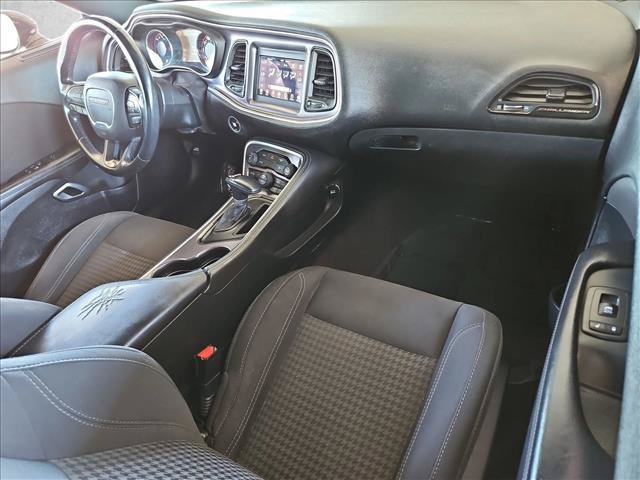 Used 2018 Dodge Challenger SXT RWD image 19