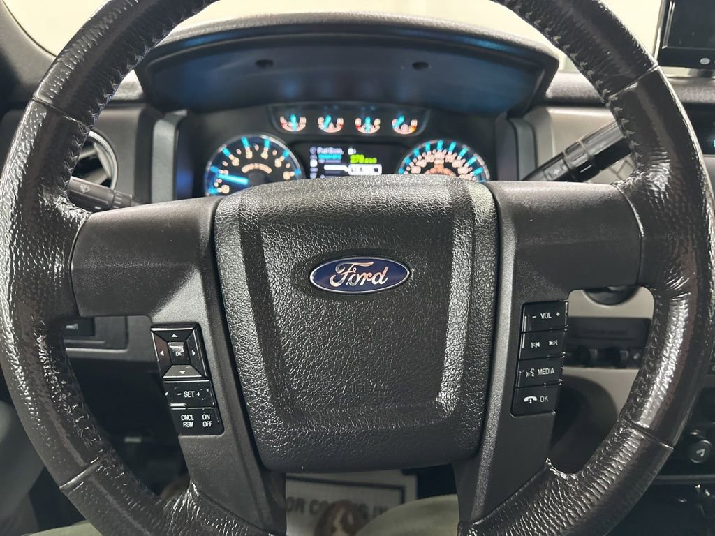 Used 2011 Ford F150 XLT w/ XLT Chrome Pkg image 32