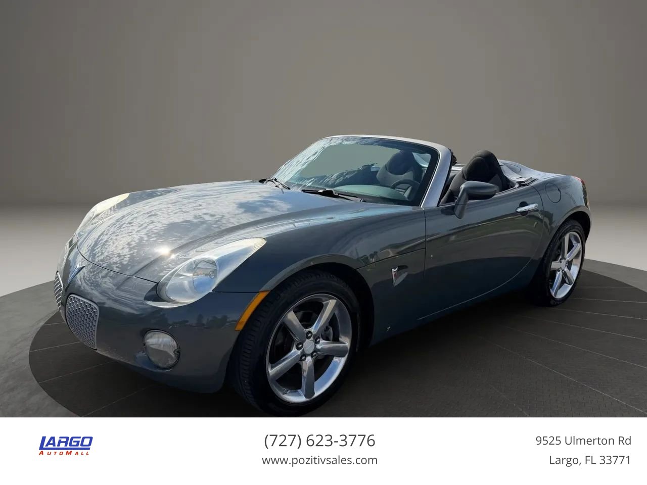Used 2009 Pontiac Solstice Convertible w/ Preferred Package RWD image 1