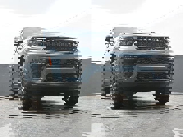 New 2026 Jeep Grand Cherokee L Limited w/ Limited Altitude Package image 61