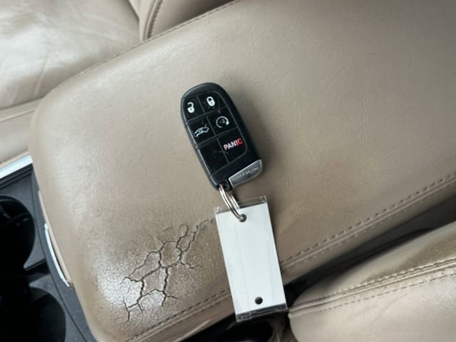 Used 2012 Chrysler 300 Limited AWD/4WD image 23