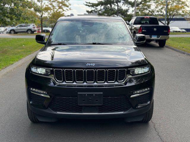 Certified 2022 Jeep Grand Cherokee Limited AWD/4WD image 8