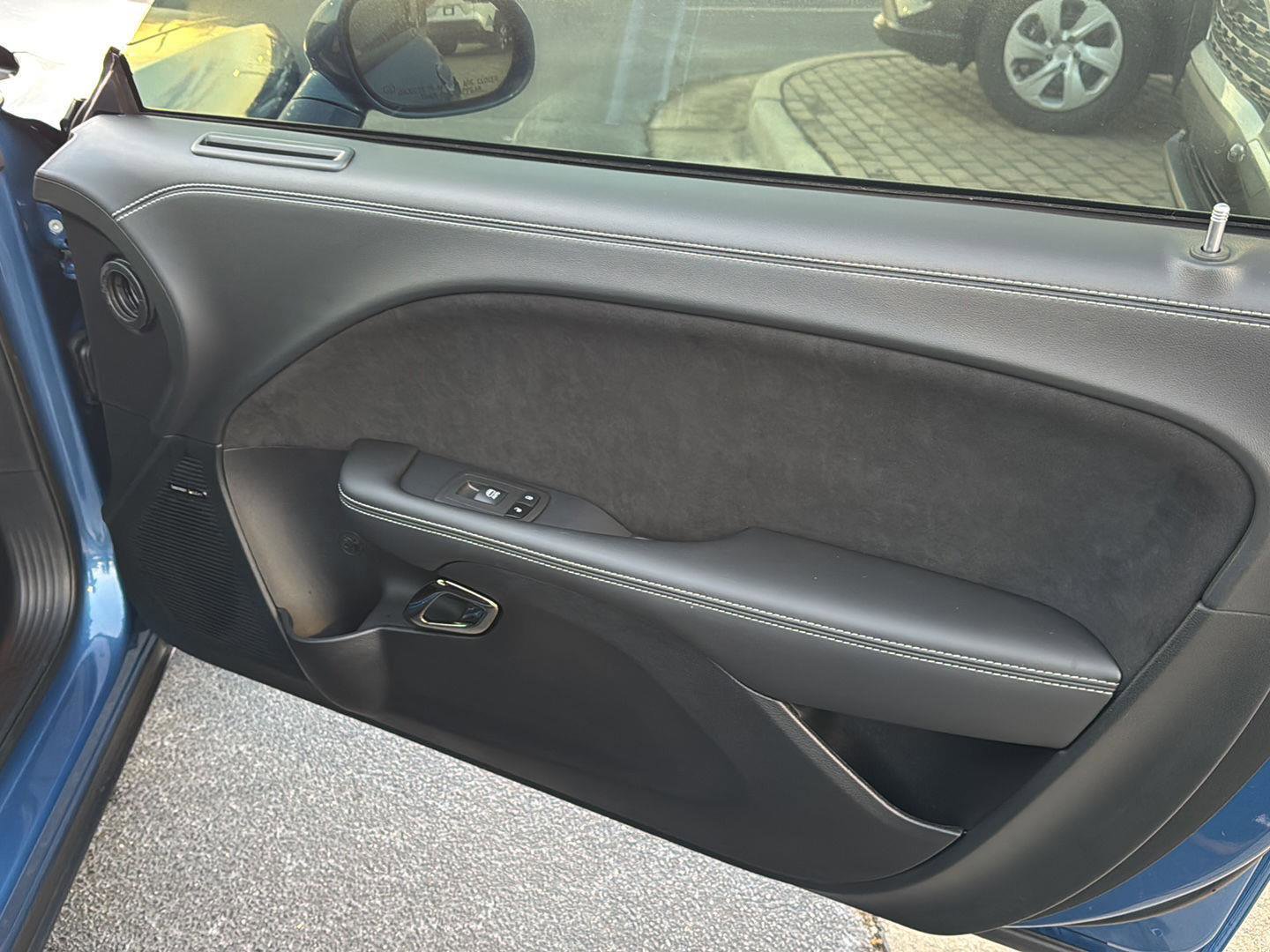 Used 2022 Dodge Challenger SRT Hellcat w/ Plus Package image 10