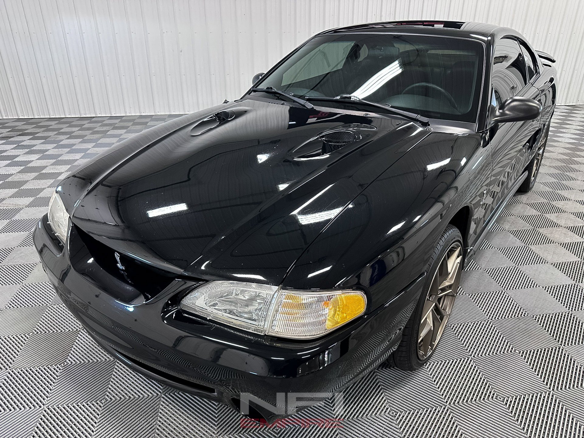 Used 1996 Ford Mustang Cobra RWD image 3