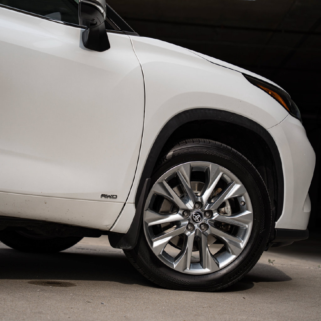Used 2022 Toyota Highlander Limited AWD/4WD image 8