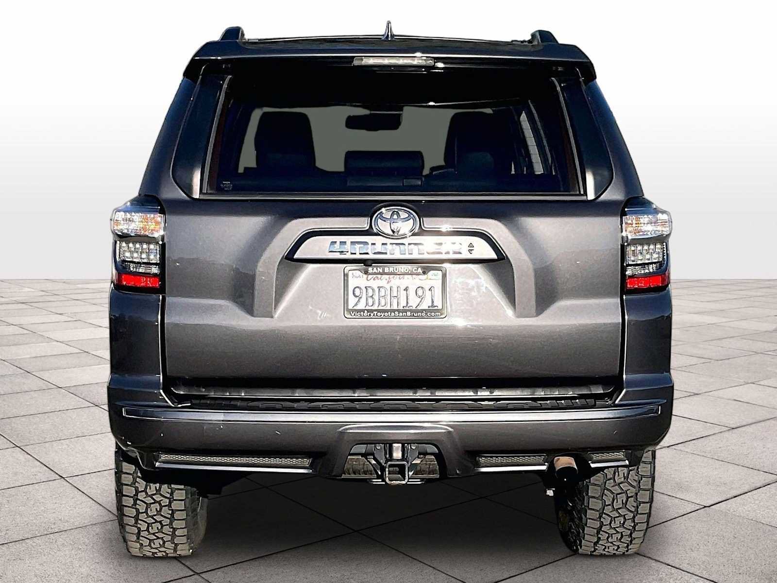 Used 2022 Toyota 4Runner TRD Sport w/ Technology Package AWD/4WD image 7