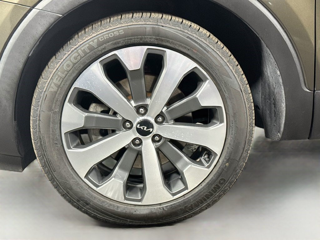 Used 2022 Kia Telluride S AWD/4WD image 37