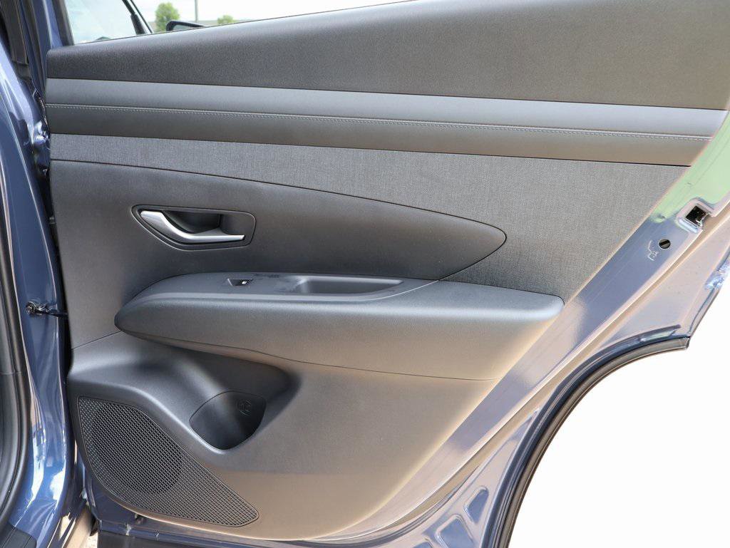 New 2025 Hyundai Tucson SEL image 12