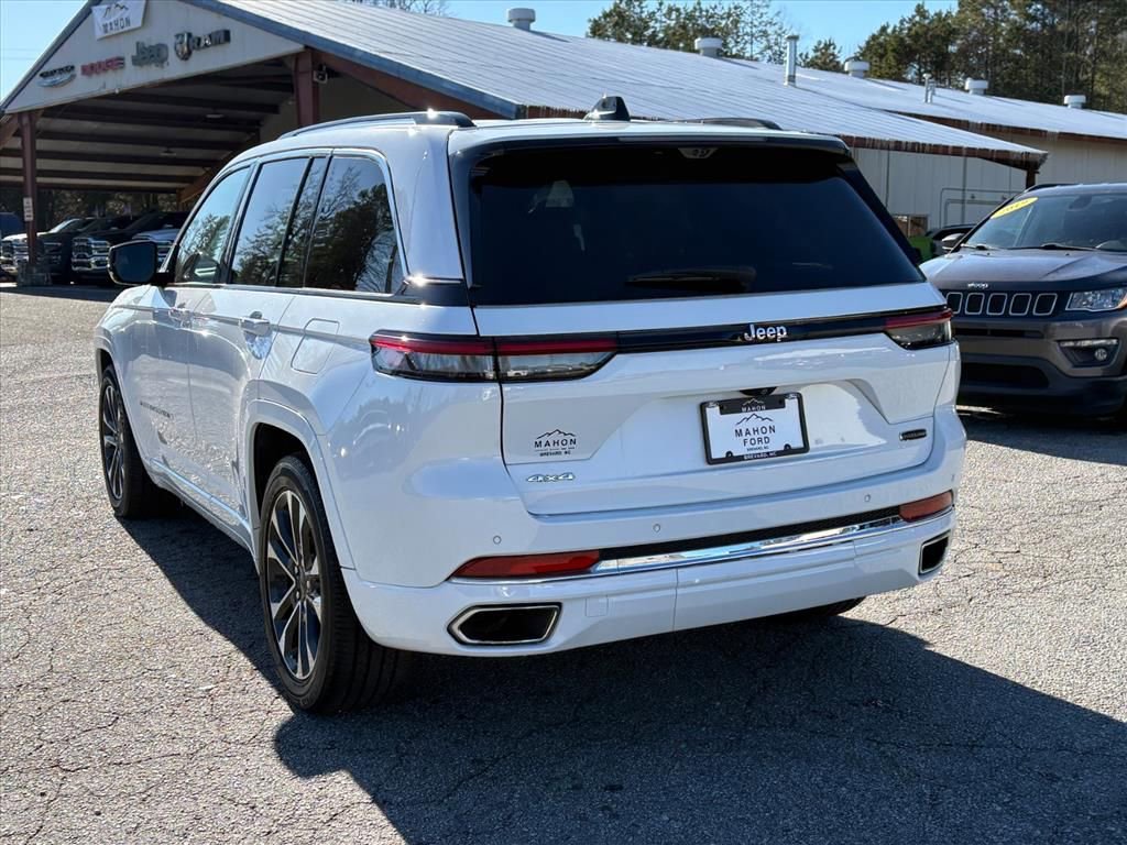 Used 2023 Jeep Grand Cherokee Overland w/ Adv Protech Group III image 5