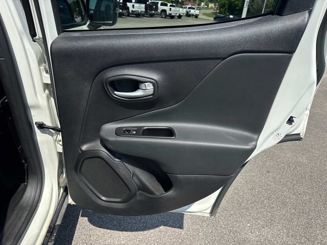 Used 2023 Jeep Renegade Trailhawk AWD/4WD image 21