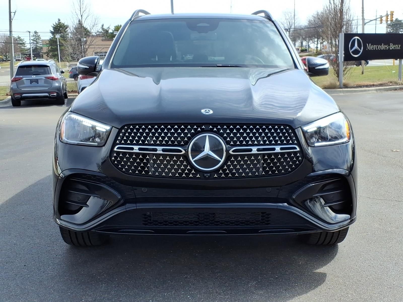 Certified 2025 Mercedes-Benz GLE 450 4MATIC image 9