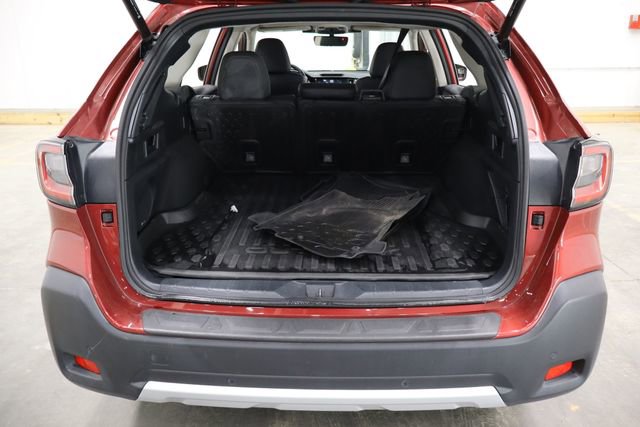 Used 2023 Subaru Outback Limited image 16