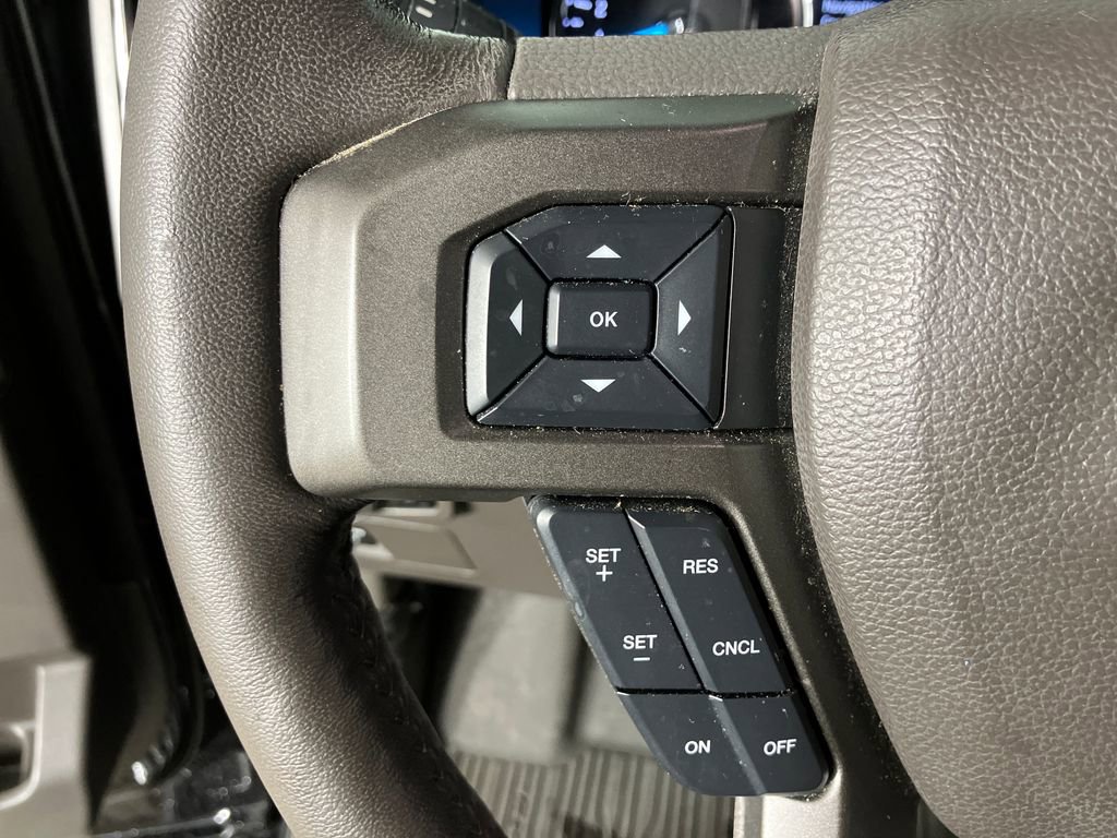 Certified 2020 Ford Expedition XLT w/ Equipment Group 202A image 17